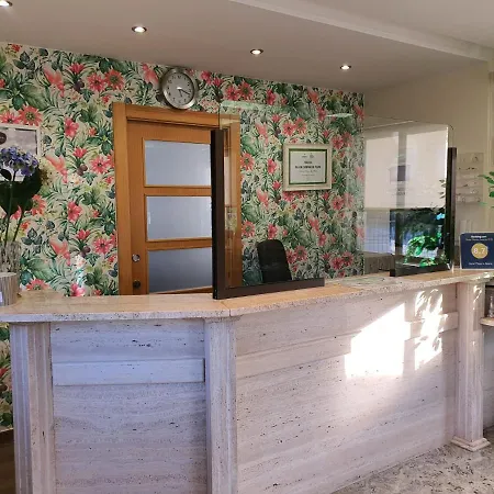 Playa La Arena Camping *